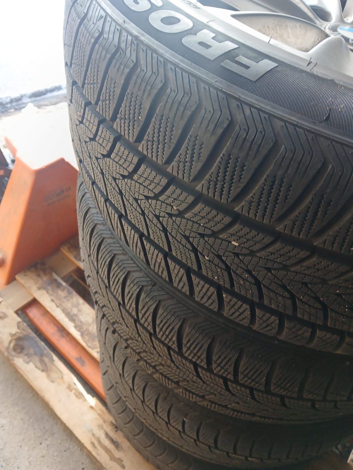 vente 4 pneus bmw