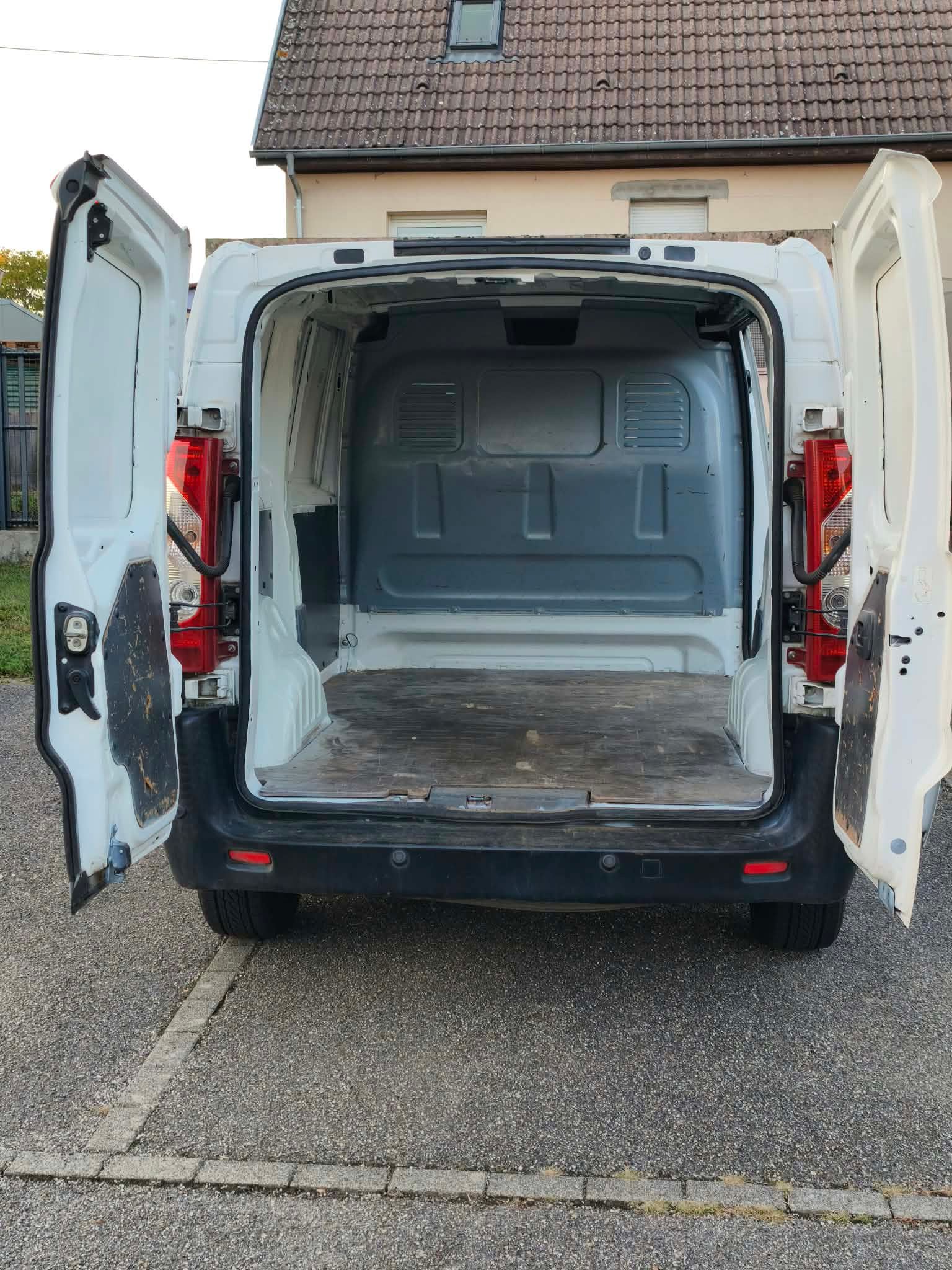Photo 5 : peugeot expert l1h1 2.0 hdi 130ch