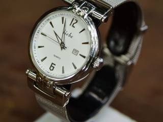 Montre Homme Neuve - Accessoire Incontournable