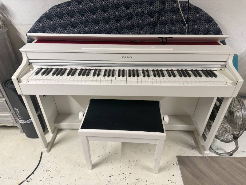Piano Casion à vendre - Musique et passion