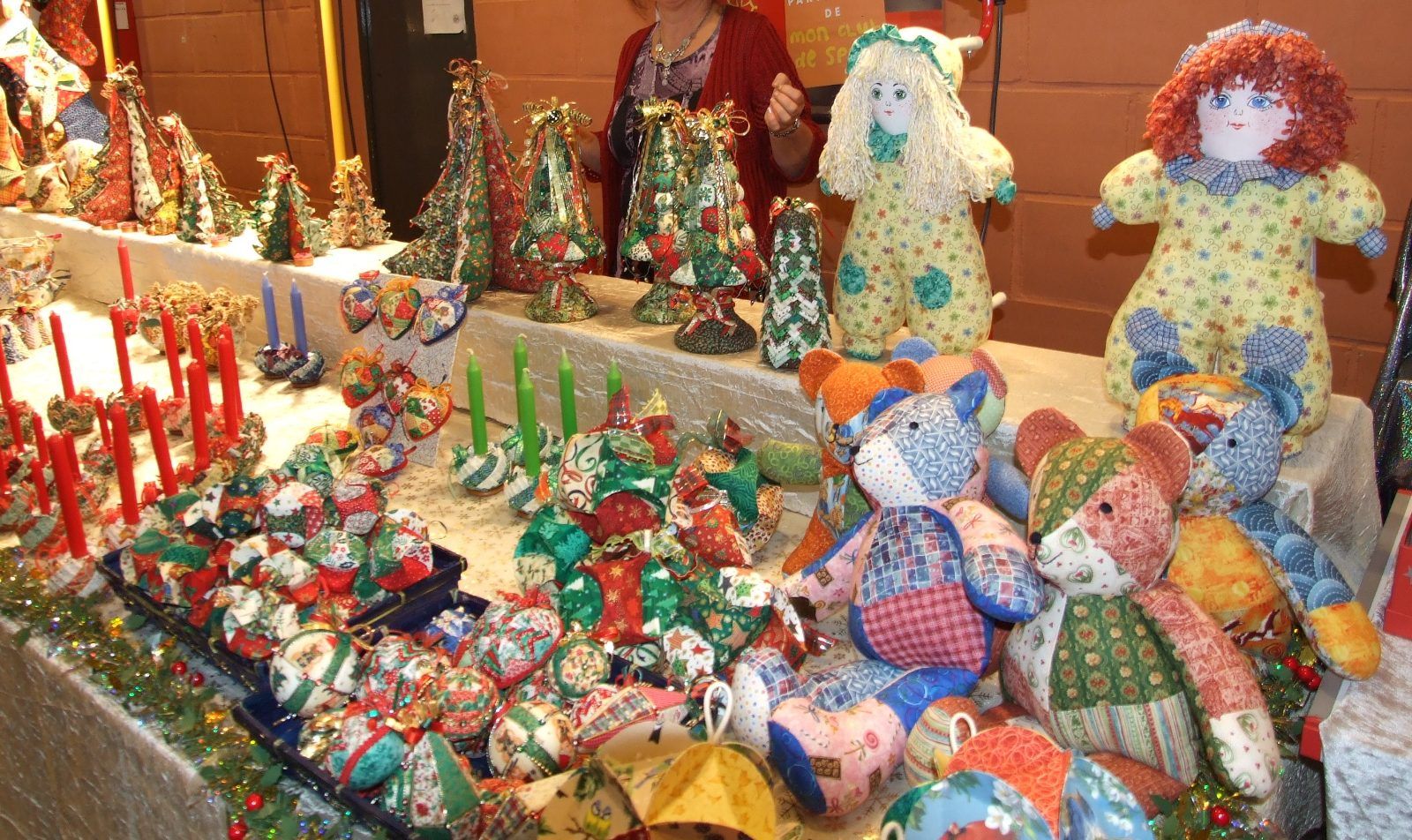 Photo 3 : Exposants pour marché de Noel
