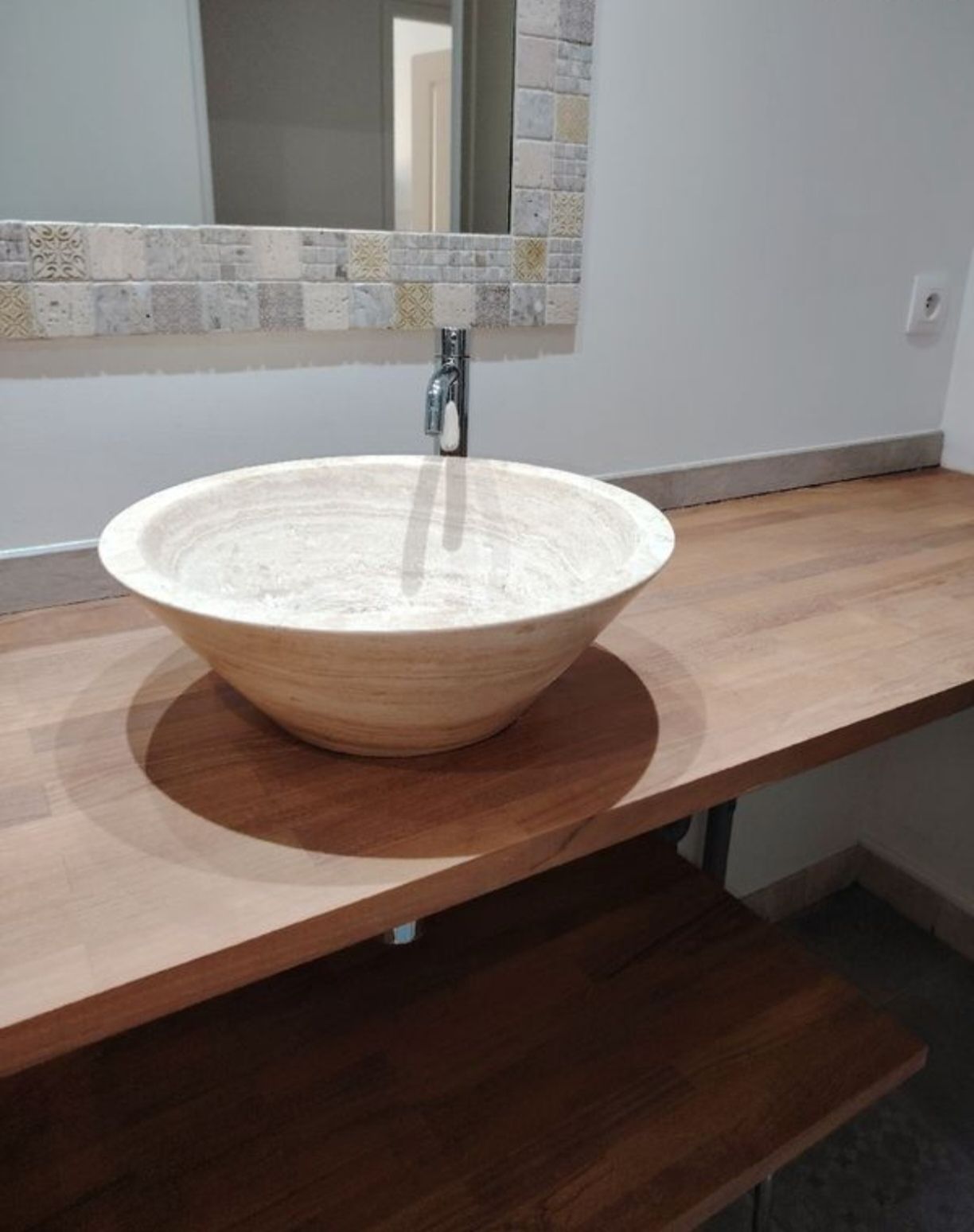 Photo 4 : Ensemble, vasque et mitigeur