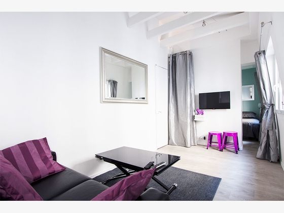 Photo 3 : Appartement meublé d'environ 24 m², situé rue Brochant Paris 17ème