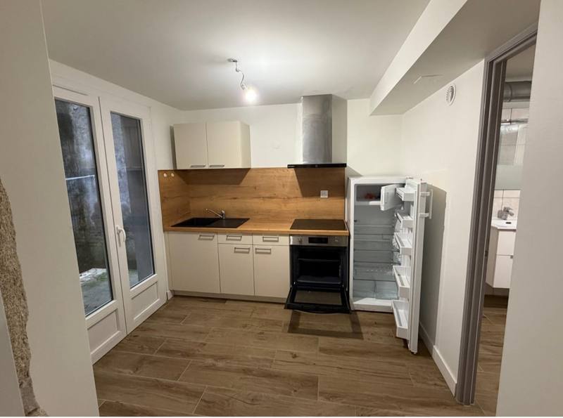 Joli t2 refait à neuf 45 m² 500 €
