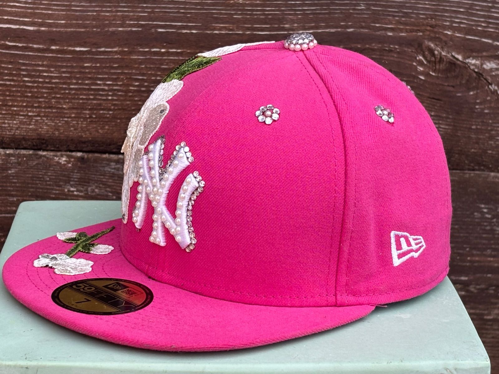 Photo 3 : Casquette custom New Era 59 fifty NY rose roses 56 cm