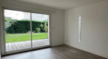 Location de maison 5 pièces avec terrasse et jardin